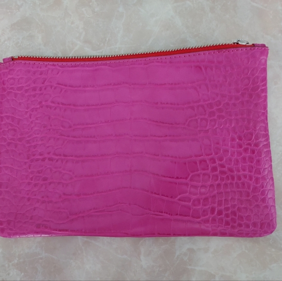 Pink mock crock bag - Picture 2 of 3